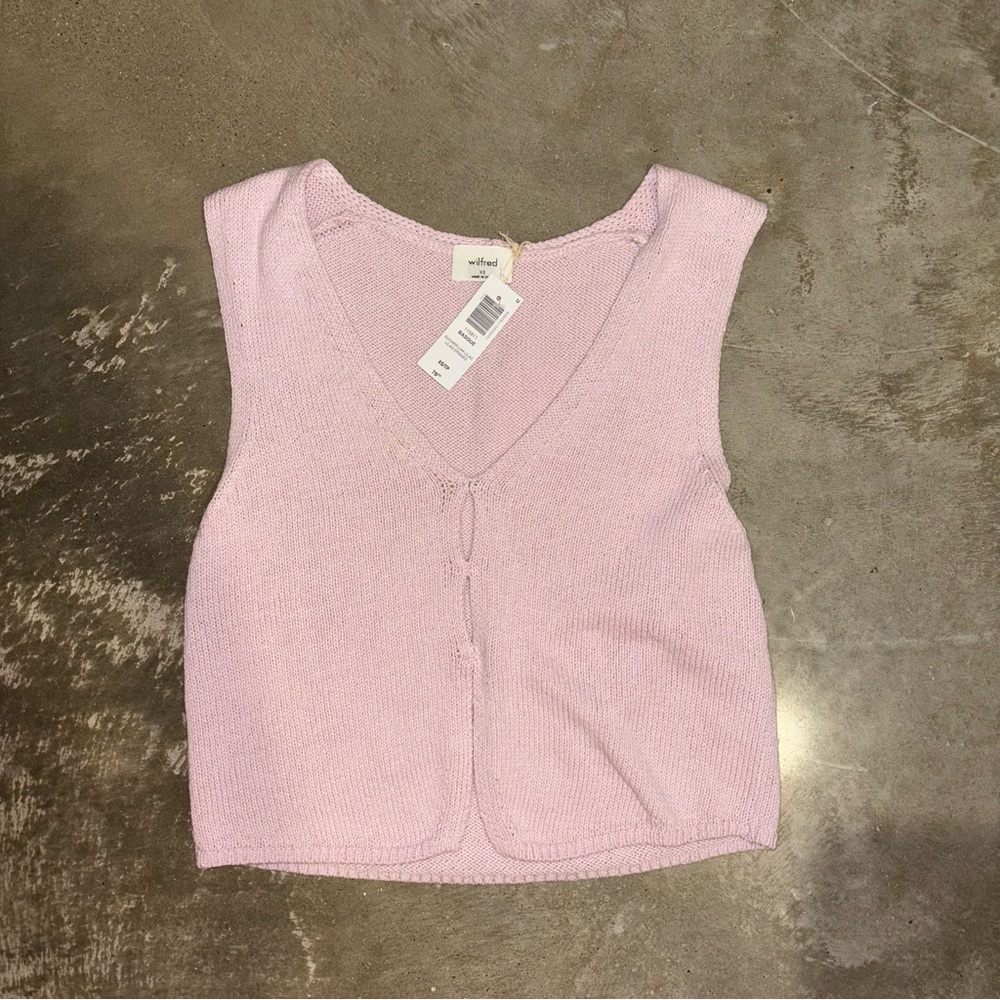 Aritzia’s Wilfred Basque Top
